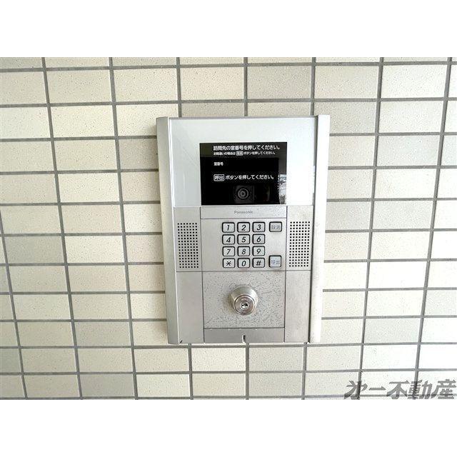 エーデルワイス（105） 駐車場