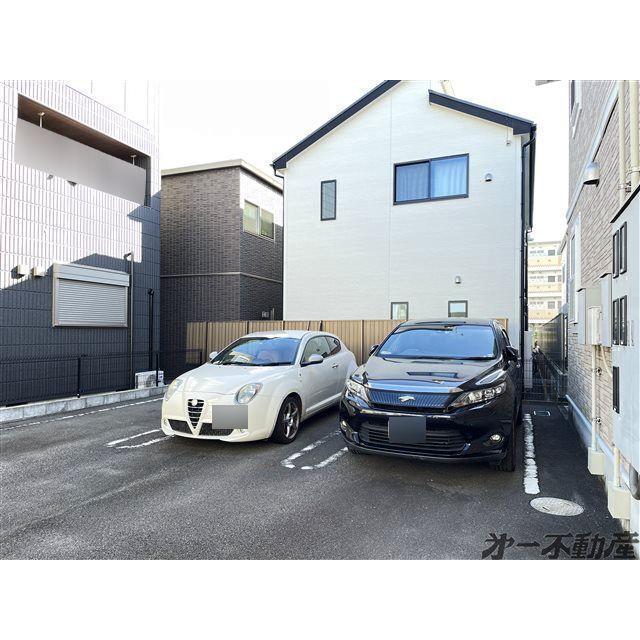 ヴェズレー・西中原（102） 駐車場