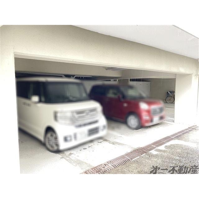 国光マンション（301） 駐車場