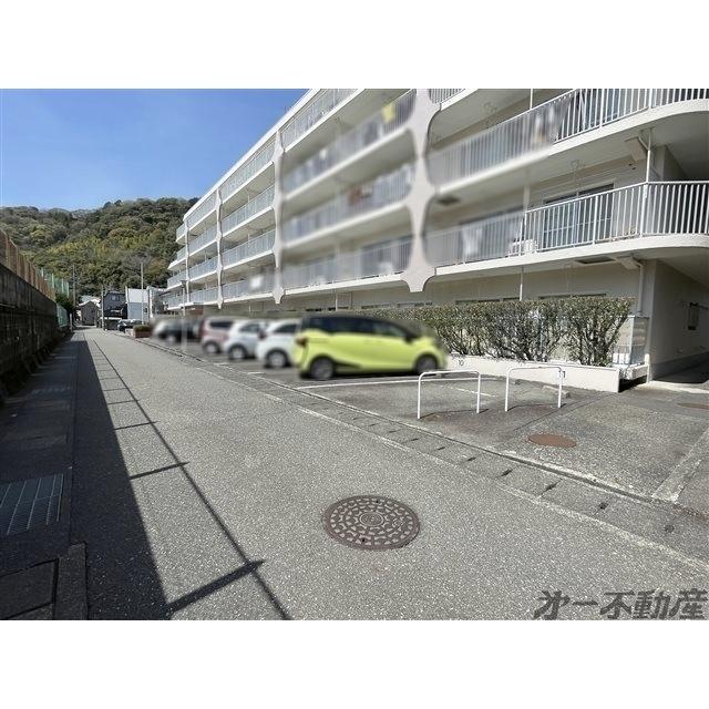 第2大岩ハイデンス（104） 駐車場