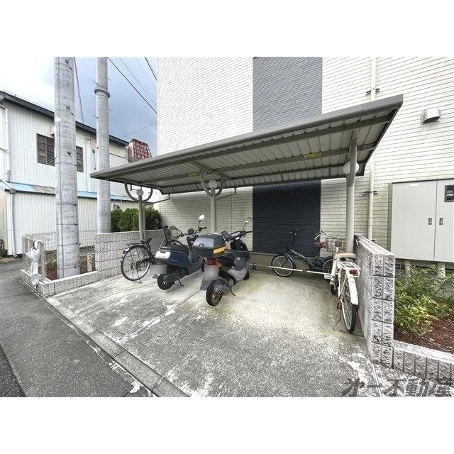 アザレアコート（202） 物件画像
