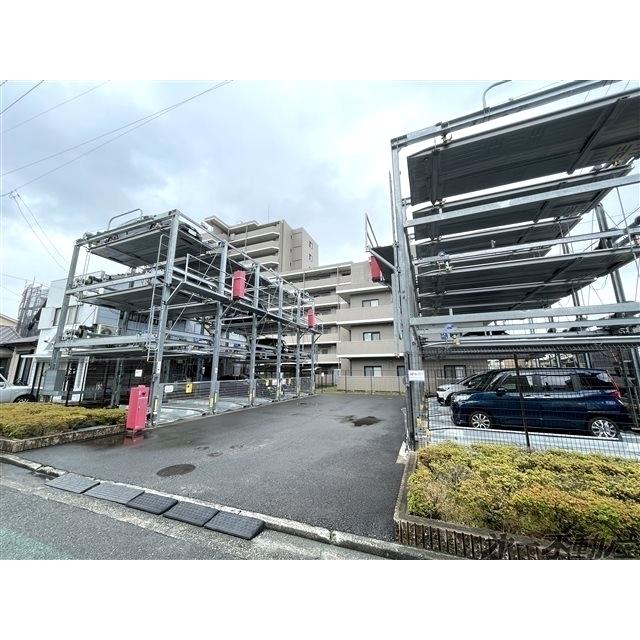 オブリージュ三番町レジデンス（RJ403） 駐車場