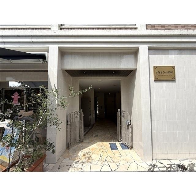ヴィオラ七間町（401） エントランス