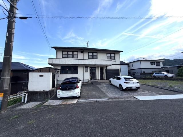 葵区羽鳥３丁目　店舗付戸建 駐車場