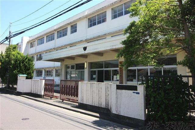 静岡市立服織中学校