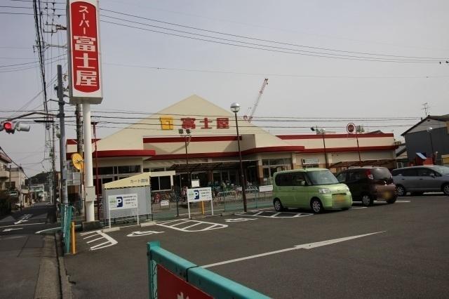 スーパー