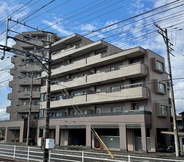 サーパス草薙運動場前　 外観