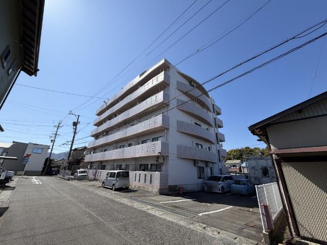 ラフォーレ下川原 外観