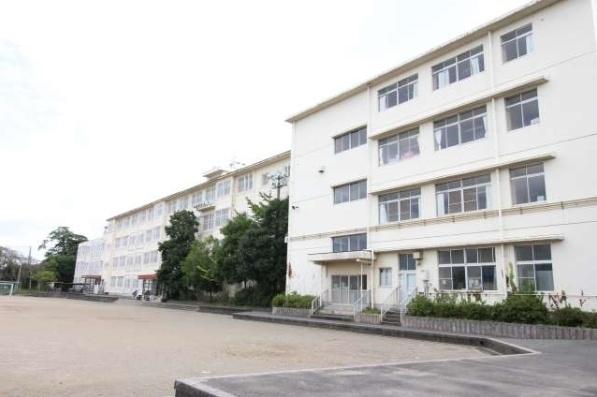 中学校