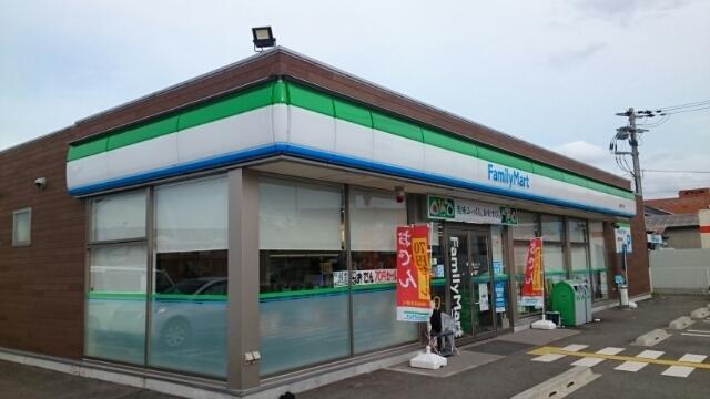 ファミリーマート 豊岡江本店：1000m