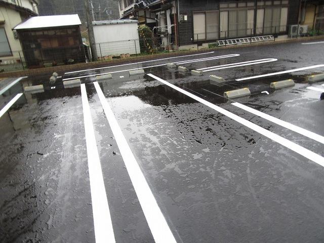 ベル　アンジュⅢ（203） 駐車場