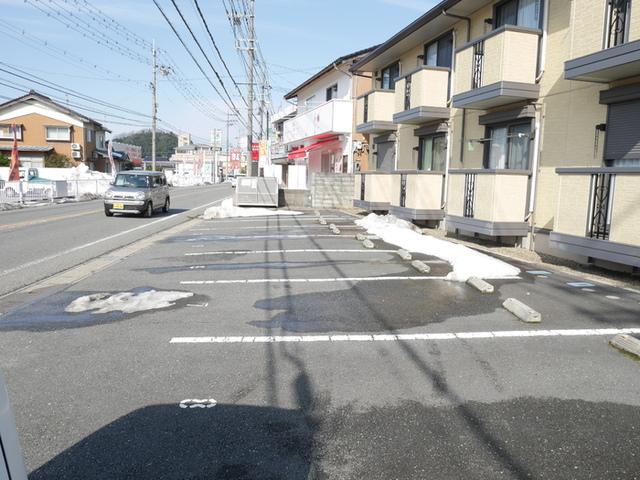 セントヒルズ（206） 駐車場