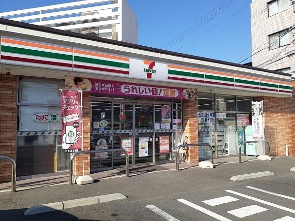 セブンイレブンさん：720m
