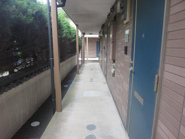 フィオーレ弐番館 エントランス