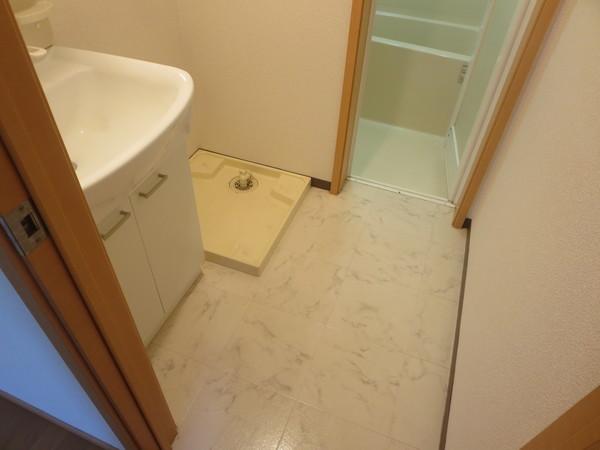 フィオーレ弐番館 部屋画像