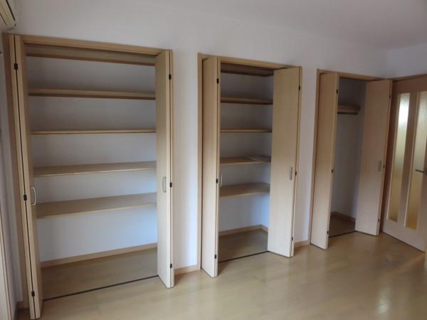 フィオーレ弐番館 部屋画像