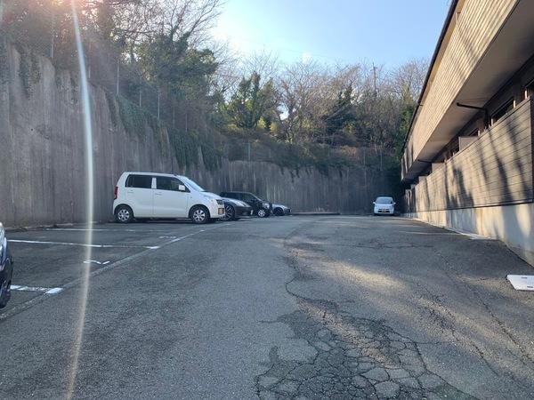 スクールビュー赤間 駐車場