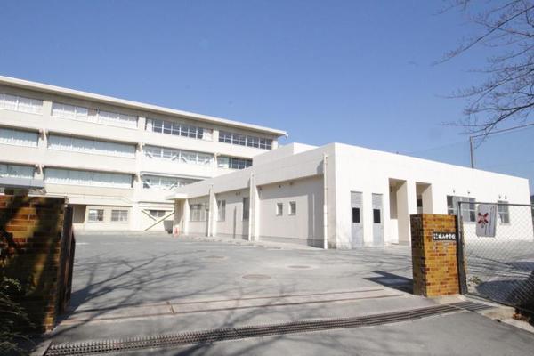 宗像市立城山中学校：1000m