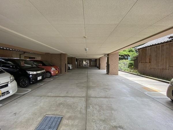 ジュネス教育大前 駐車場