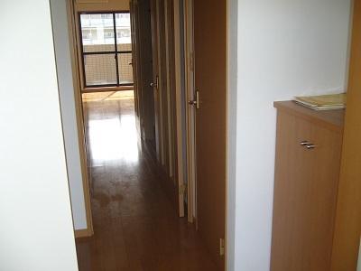 グランピア自由ヶ丘 玄関