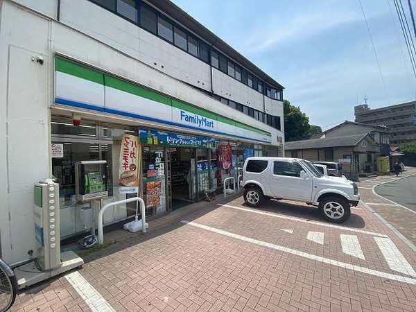 ファミリーマートJR教育大前駅店：155m