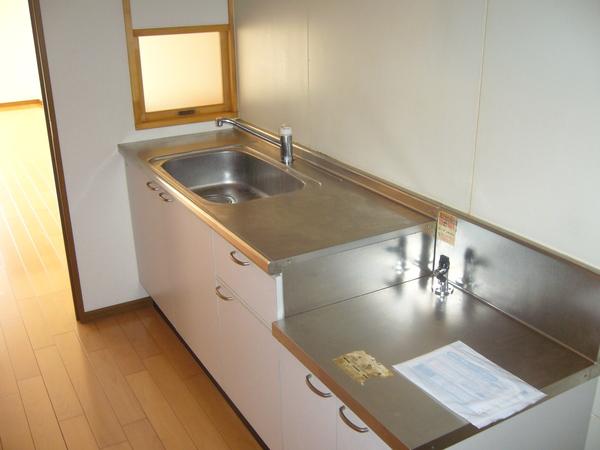 エスコート8 キッチン