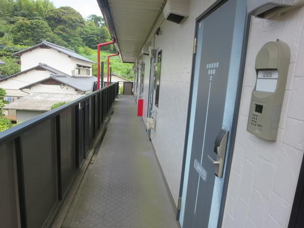 ビーラインⅡ 玄関