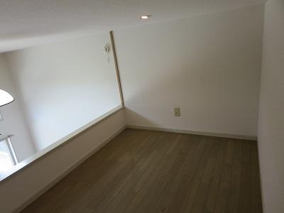 シャレーフロレスタ 部屋画像