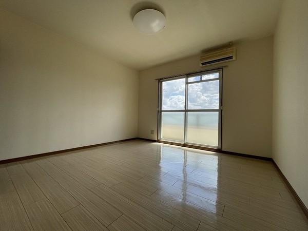 スクエア・Ｔ 部屋画像