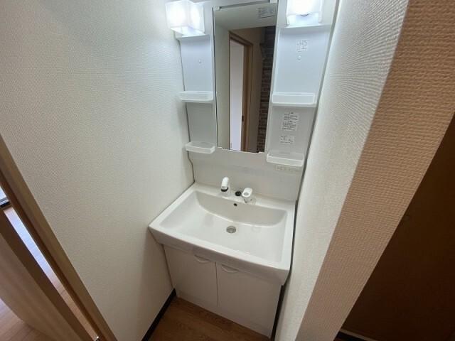 ヴィレッタ赤間駅前 洗面