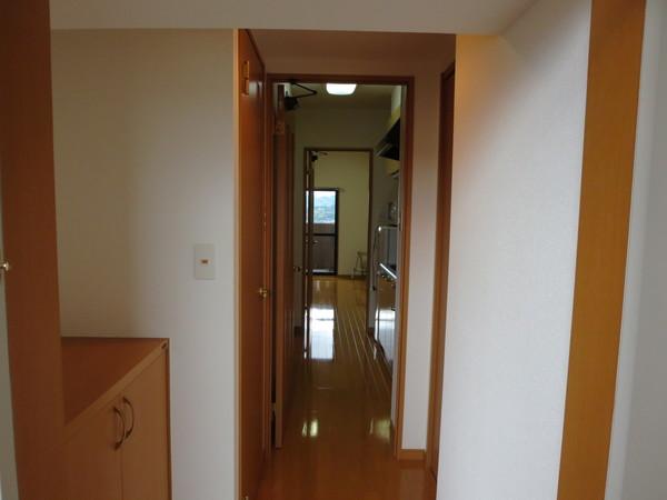 ロイヤルヒルズタワー 部屋画像