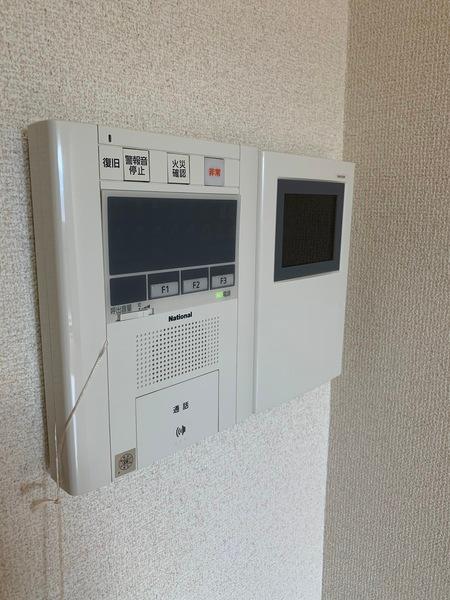 ロイヤルヒルズタワー セキュリティ