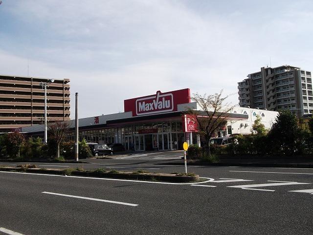 マックスバリュ：2300m