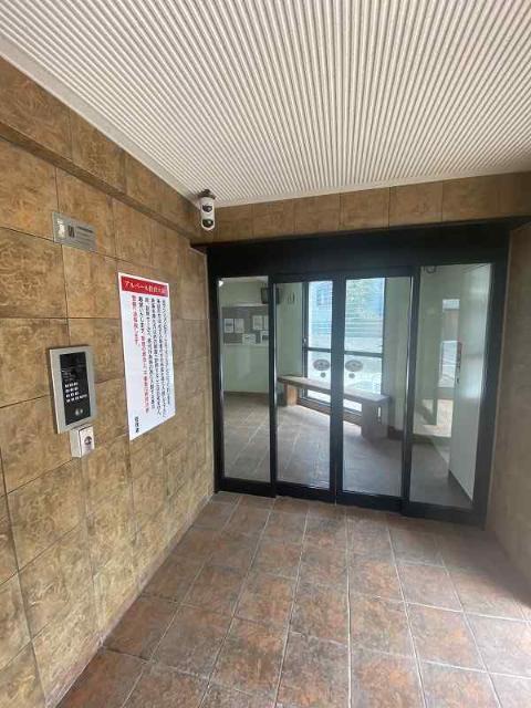 アルベール教育大前 エントランス