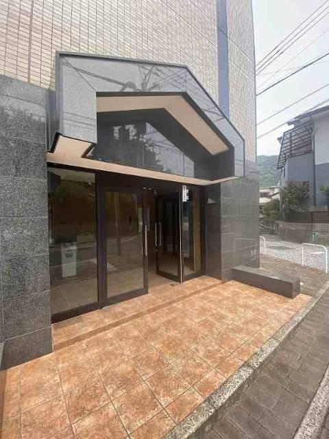アルベール教育大前 エントランス
