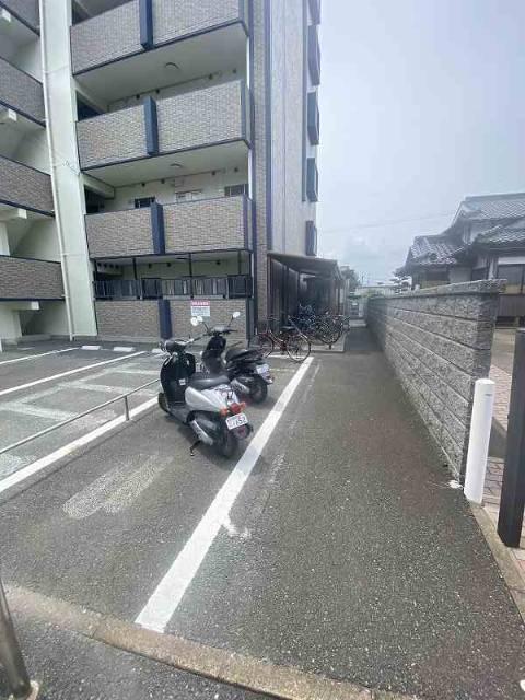 アルベール教育大前 共有部分