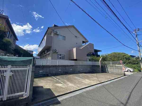 シャレーフロレスタ 物件画像