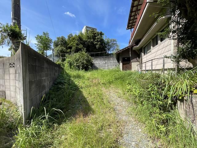 石丸2丁目戸建 駐車場