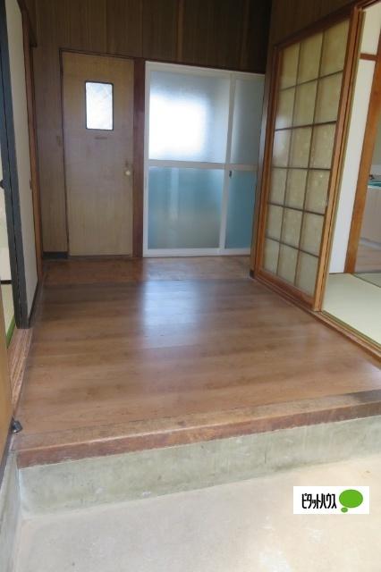 花園藤原団地（６） 玄関