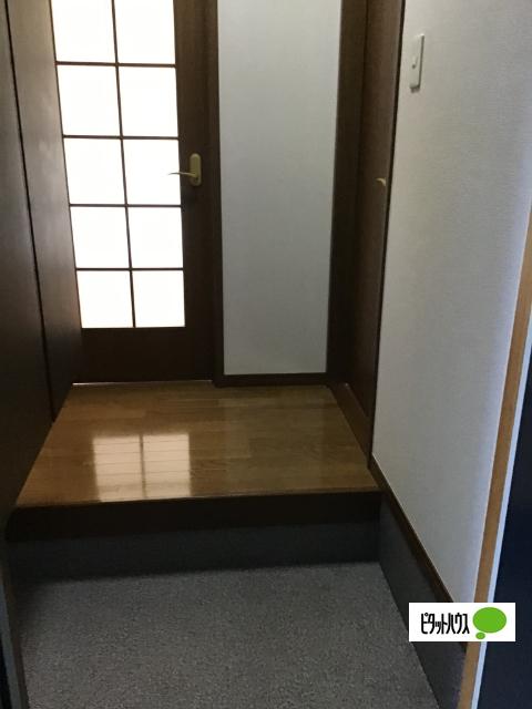 シェーンレーベン 弐番館（103） 玄関