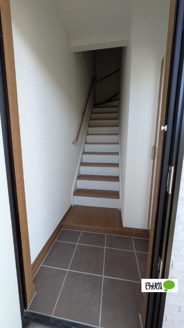 Angers（207） 玄関