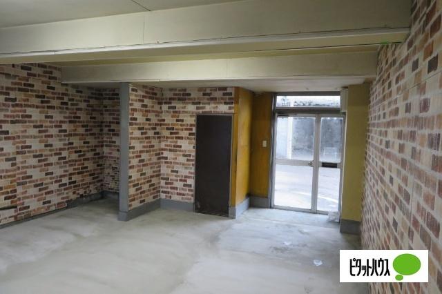 中町 貸事務所 室内