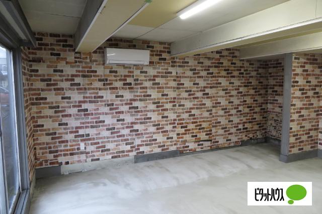 中町 貸事務所 室内