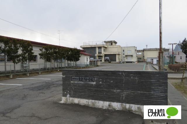 奥州市立佐倉河小学校：808m