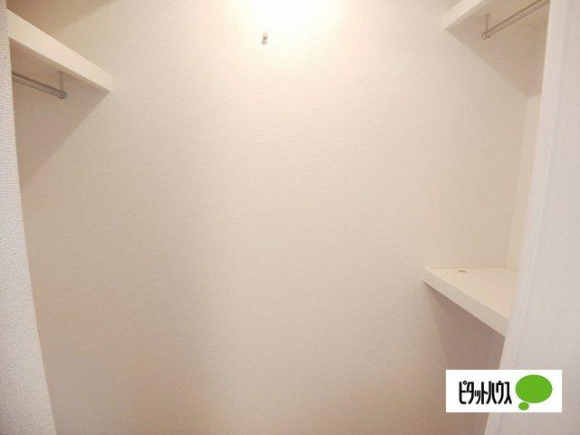モハラ（105） 収納