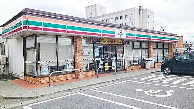 セブンイレブン奥州江刺南大通店：1700m