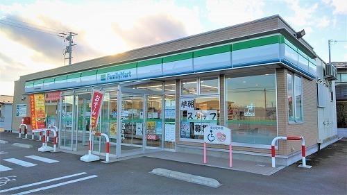 ファミリーマート　胆沢病院前店：600m