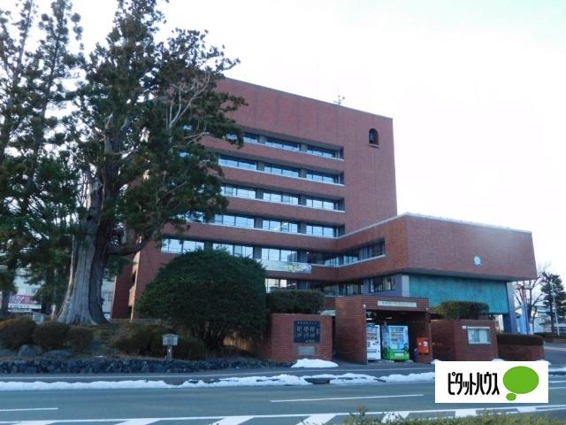 奥州市役所（水沢総合支所）：985m