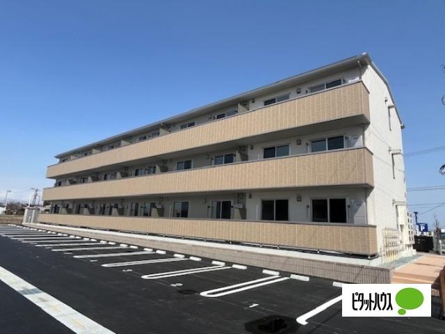 水沢駅よりバス11分 築2年6ヶ月 3階建の賃貸物件