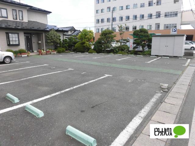 コーポすかいらーく（205） 駐車場